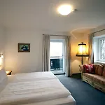 Elisabeth * Kitzbühel