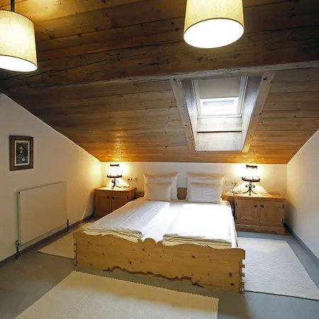 Elisabeth * كيتزبوهيل