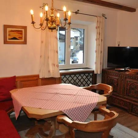 Elisabeth דירה *